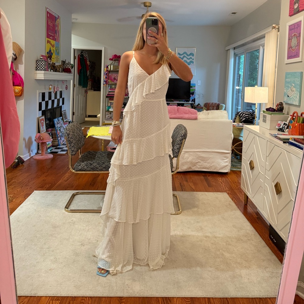 YUMI KIM WHITE RUFFLE GOWN SIZE MEDIUM